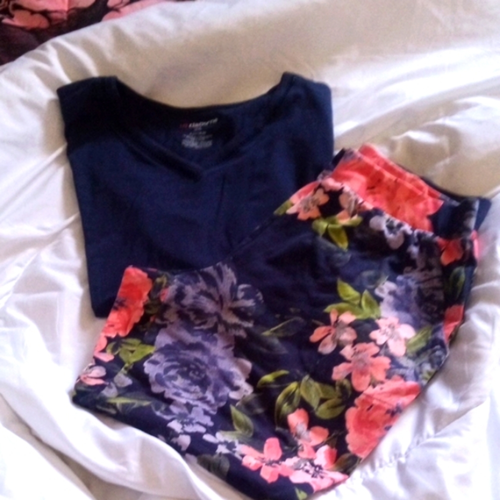 BN Liz Claiborne Navy Sleepwear Set